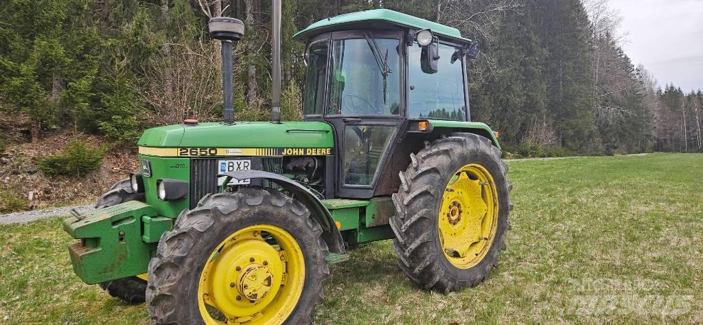 John Deere 2650 曳引機