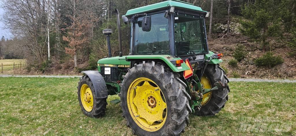 John Deere 2650 曳引機