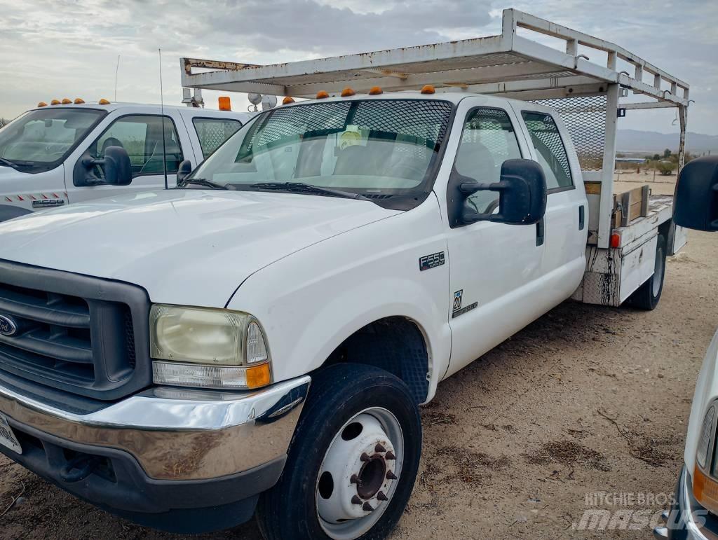 Ford F 550 XL SD 平板式/側卸式卡車
