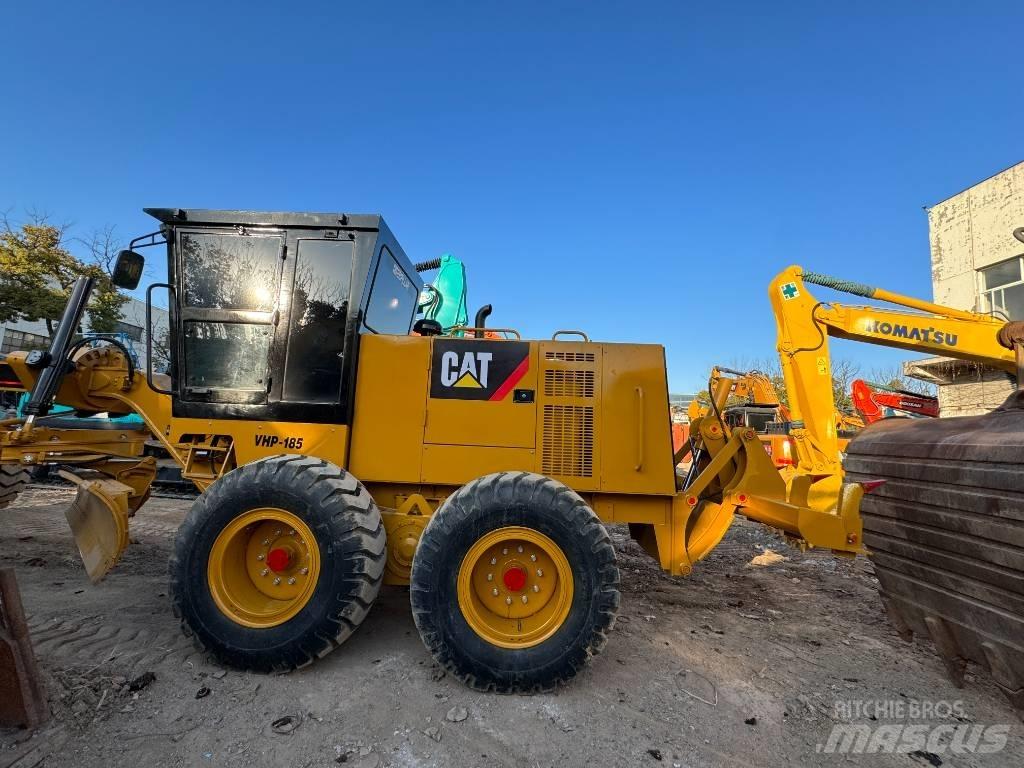 CAT 140 H 平土機