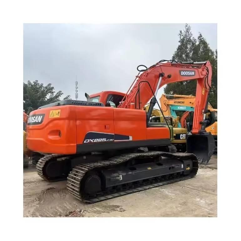 Doosan DX 225 LC-9C 履帶式 挖土機/掘鑿機/挖掘機