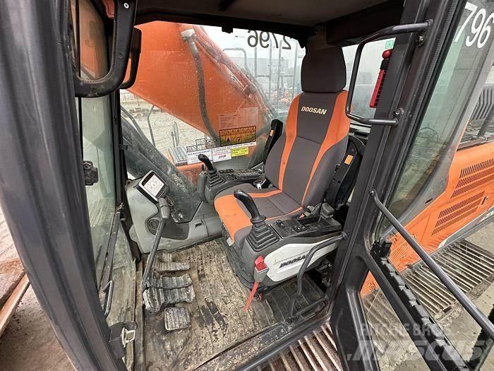 Doosan DX300LC-5 特殊挖土機/掘鑿機/挖掘機