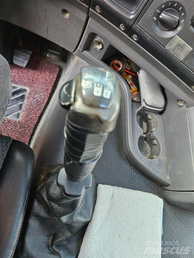 Scania G 420 曳引機組件