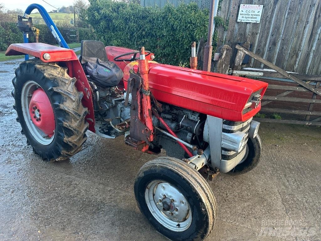 Massey Ferguson 135 曳引機