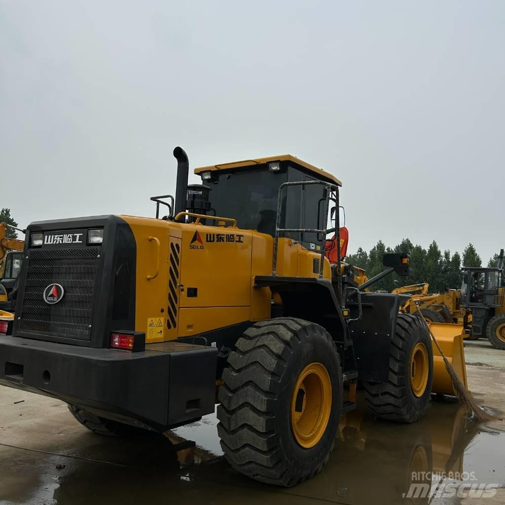 SDLG LG 956 L 輪胎式裝載機