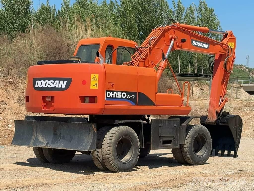 Doosan DH150 W-7 旋轉式挖土機/掘鑿機/挖掘機