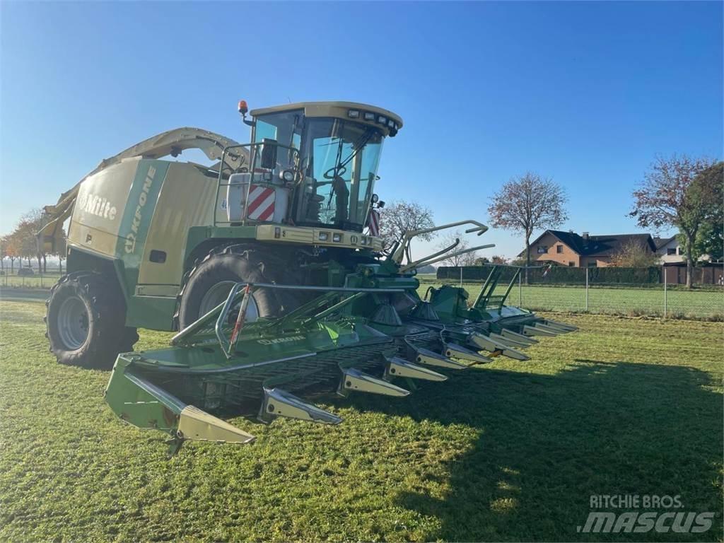Krone BIG X 650 自走式飼料採集機