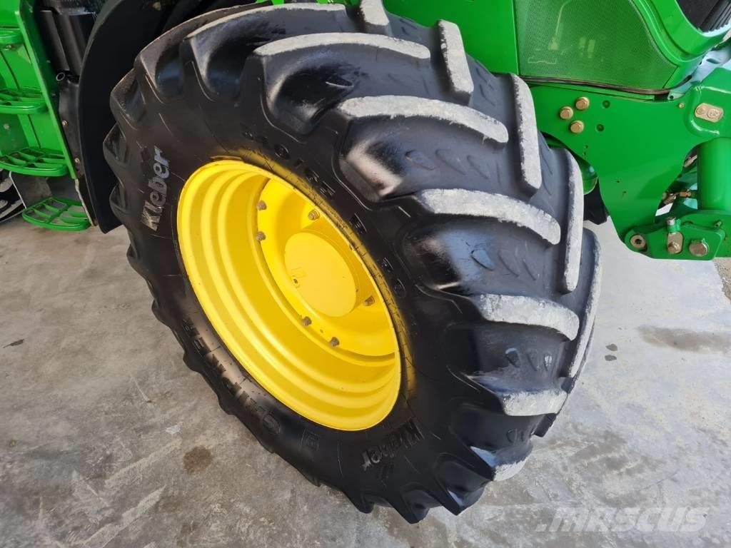 John Deere 6190 R 曳引機