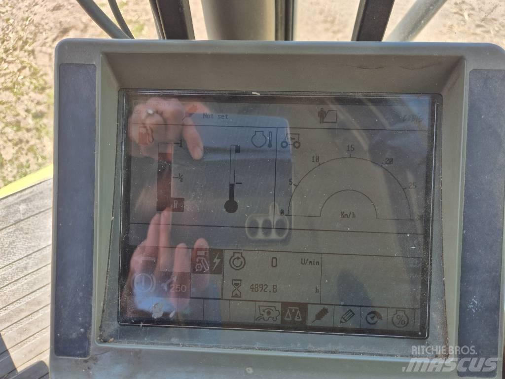 CLAAS Lexion 480 聯合收穫機