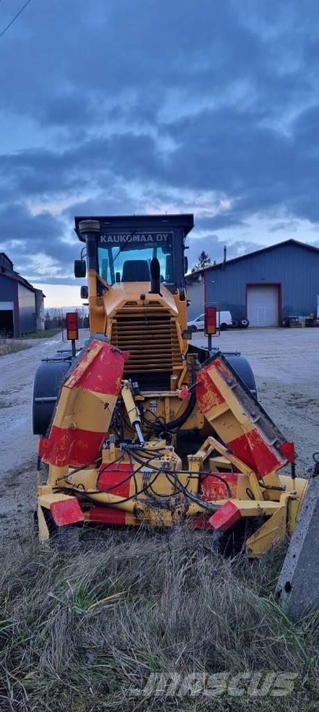 Vammas RG 181 平土機