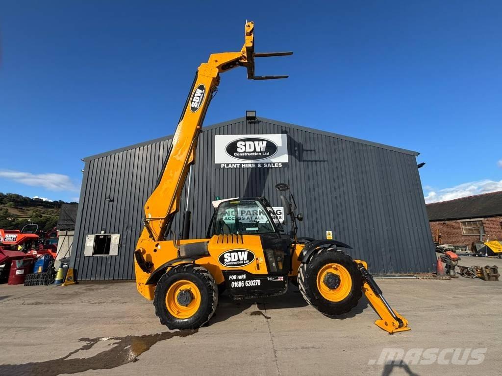 JCB 540-140 伸縮臂操作車