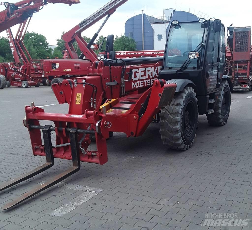 JCB 540-140 伸縮臂操作車