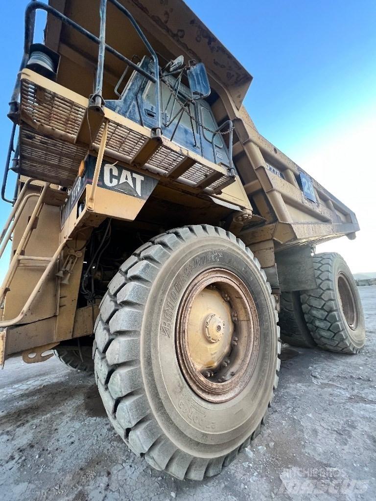 CAT 777D 側卸礦車