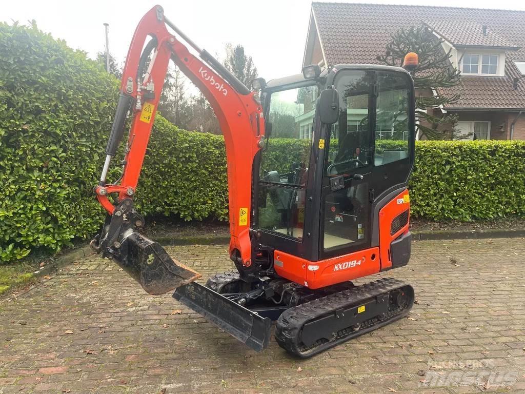 Kubota Kx019 小型挖土機/掘鑿機<7t(小型挖掘機)