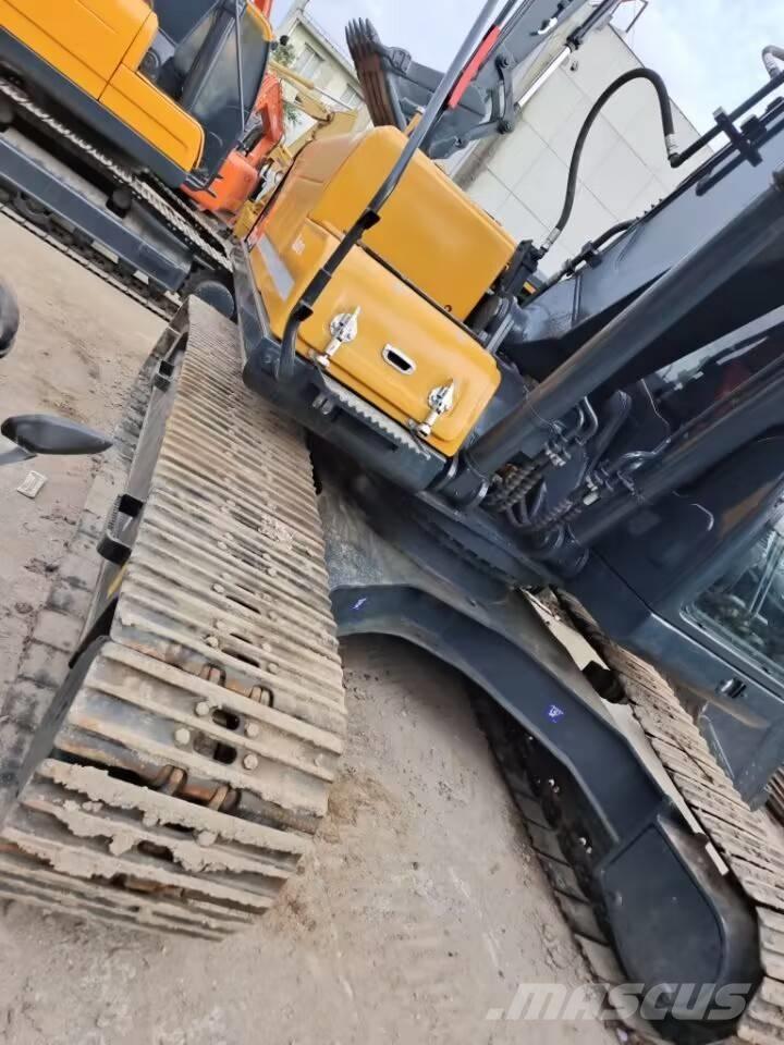 Hyundai 225 LC-9T 履帶式 挖土機/掘鑿機/挖掘機