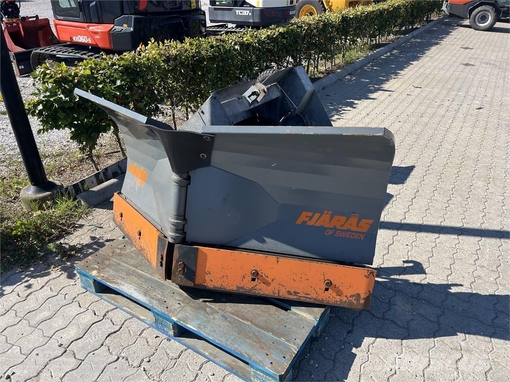 Kubota L 4240 HST 小型曳引機