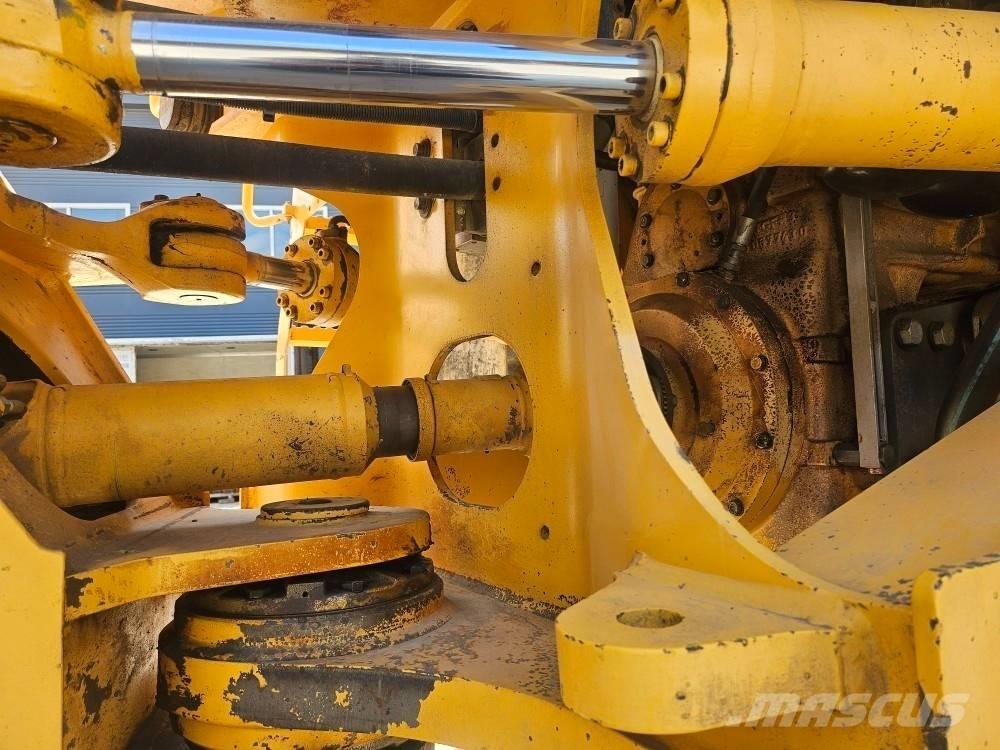 Volvo L 180 E 輪胎式裝載機