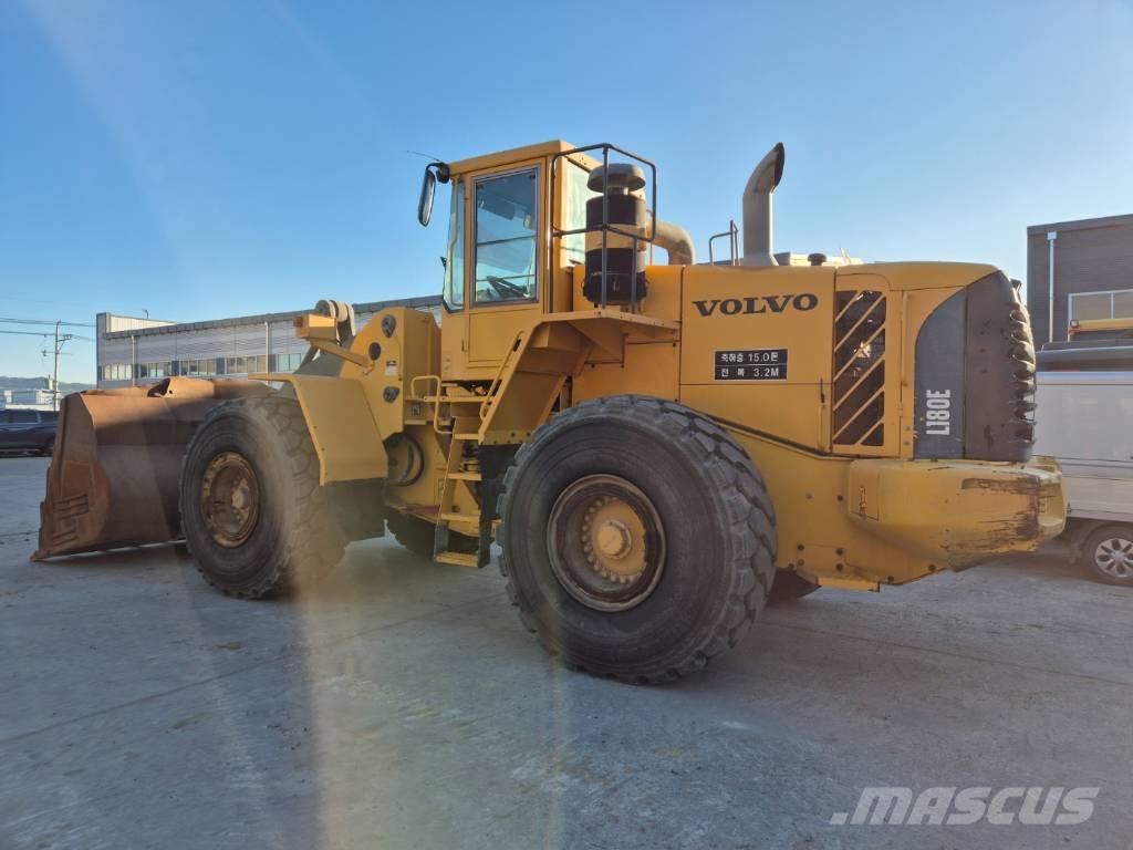 Volvo L 180 E 輪胎式裝載機