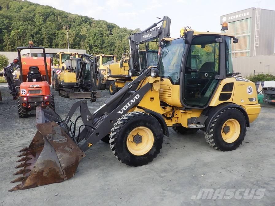 Volvo L 25 F 輪胎式裝載機