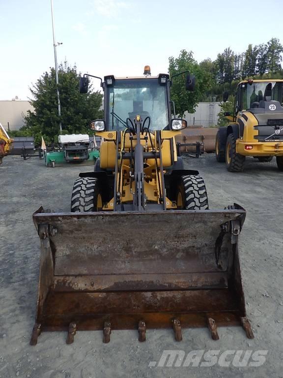 Volvo L 25 F 輪胎式裝載機