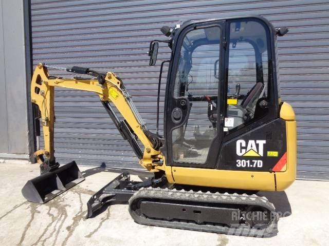 CAT 301.7 D 小型挖土機/掘鑿機<7t(小型挖掘機)