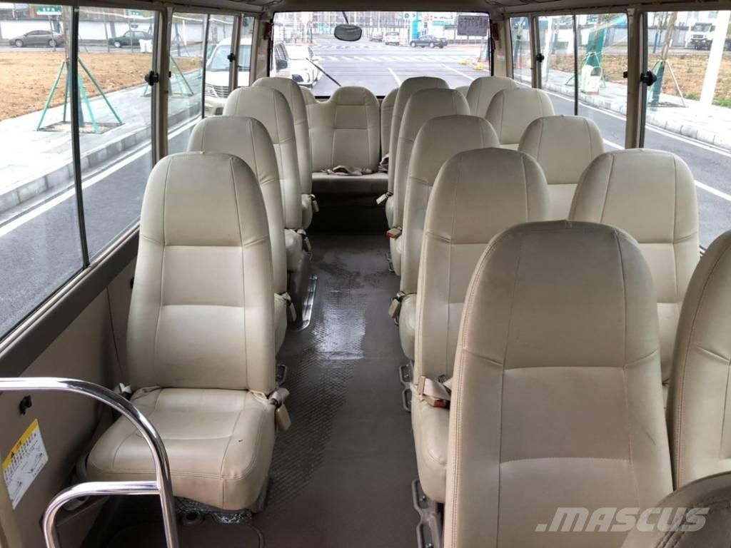 Toyota Coaster 公路客運汽車