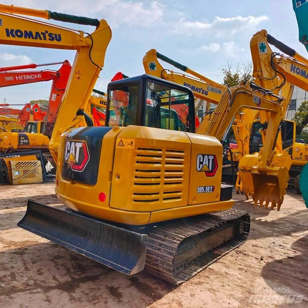 CAT 305.5 E 小型挖土機/掘鑿機<7t(小型挖掘機)