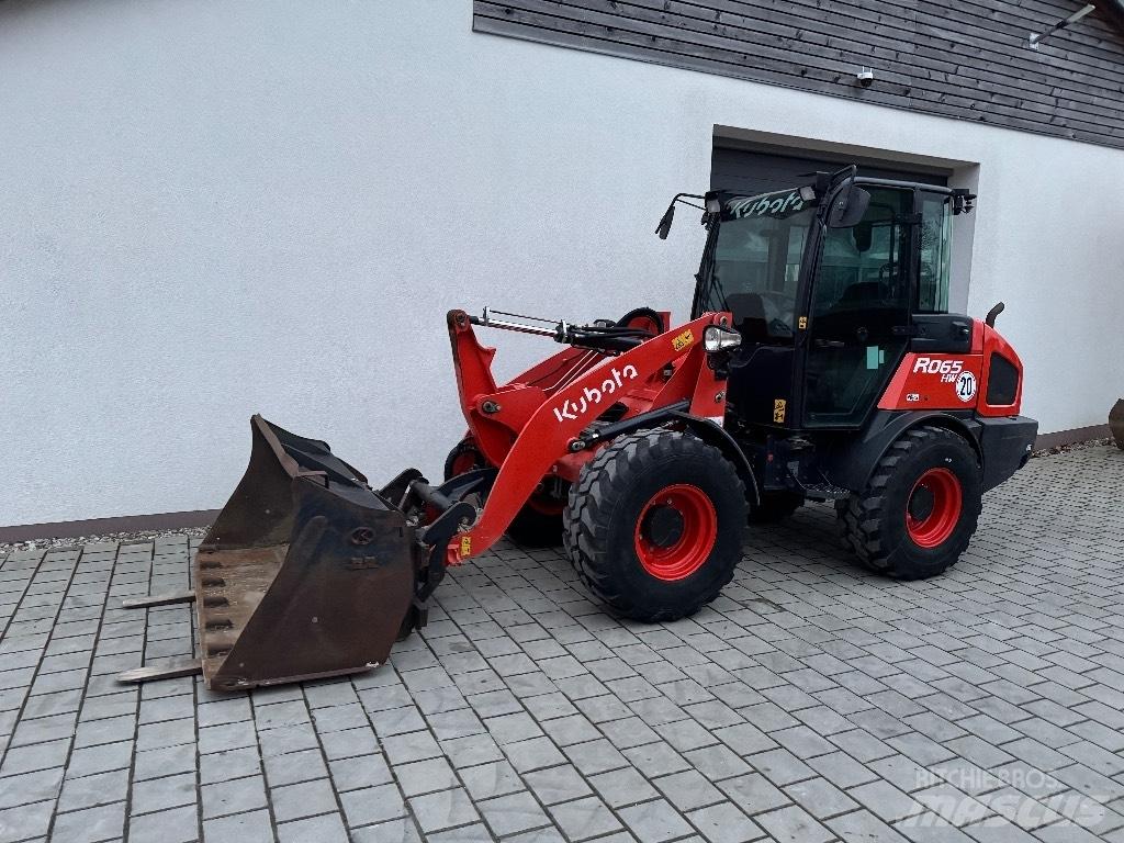 Kubota R 065 輪胎式裝載機