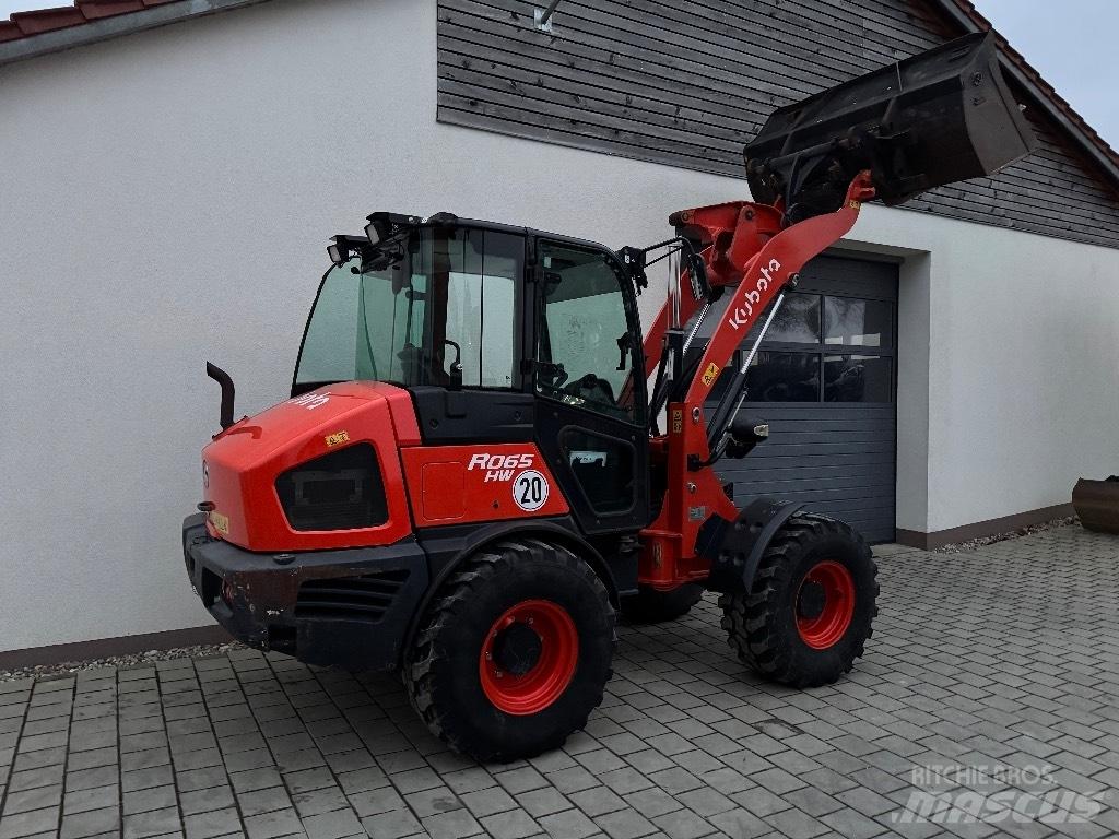 Kubota R 065 輪胎式裝載機