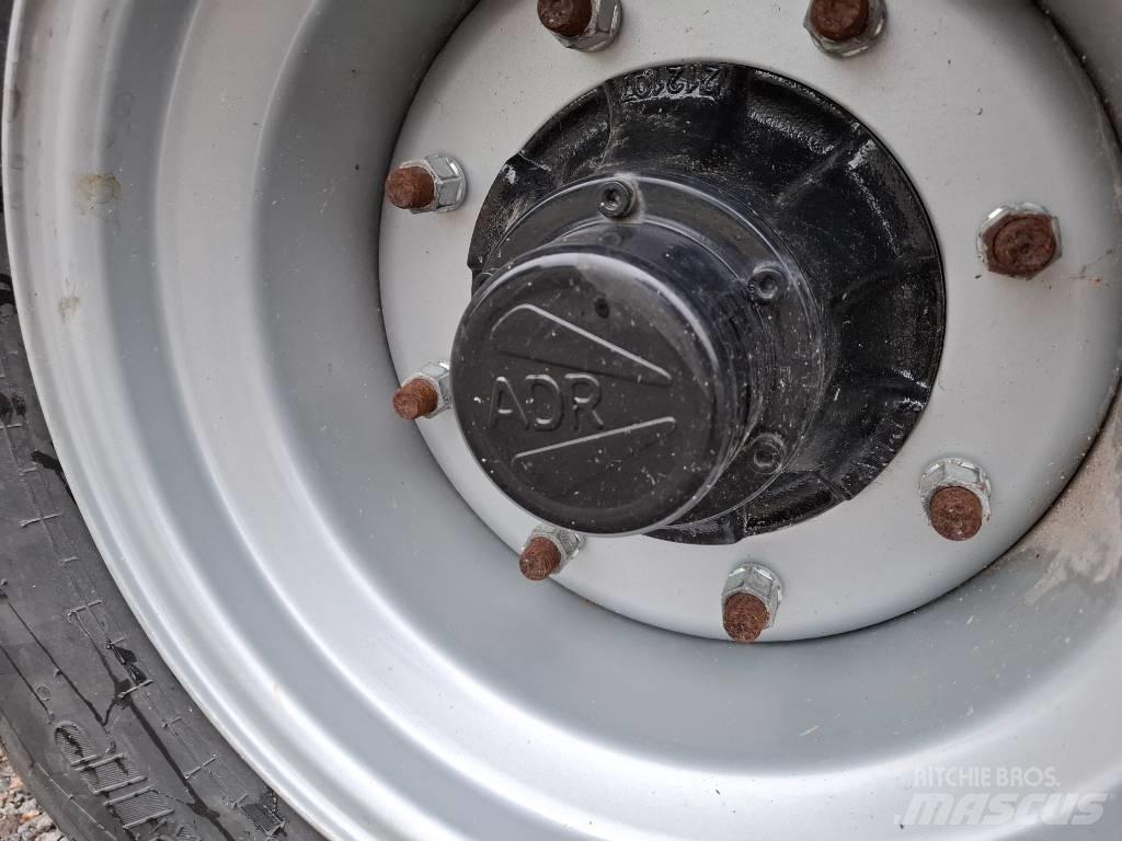 Agro-Masz Grizzly X5 中耕管理機