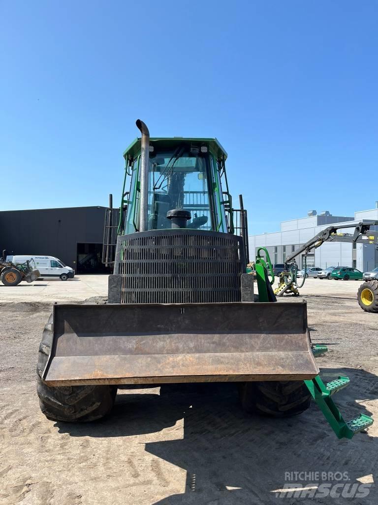 John Deere 1110D 集運機