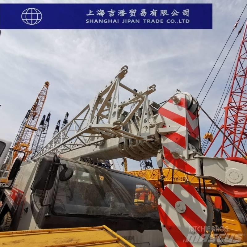 Zoomlion QY 50 全路面起重機/吊車