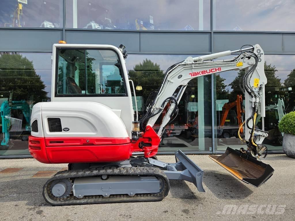 Takeuchi TB 230 小型挖土機/掘鑿機<7t(小型挖掘機)