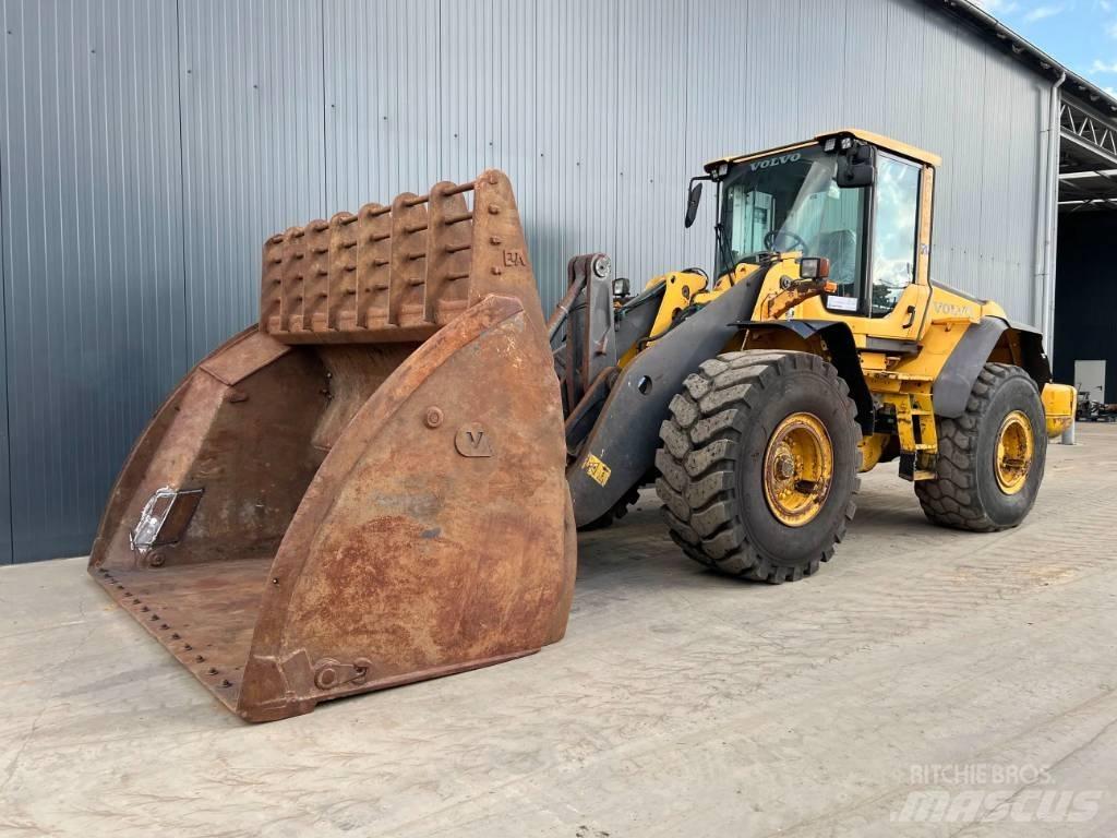 Volvo L120F 輪胎式裝載機