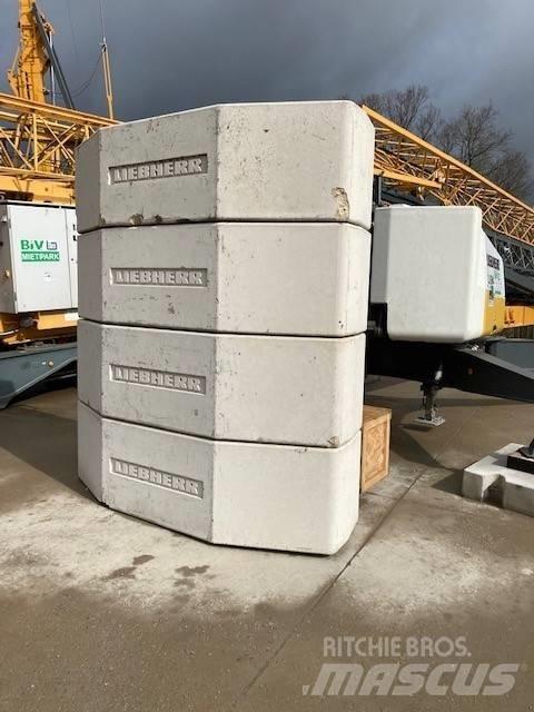 Liebherr L1-24 塔式起重機