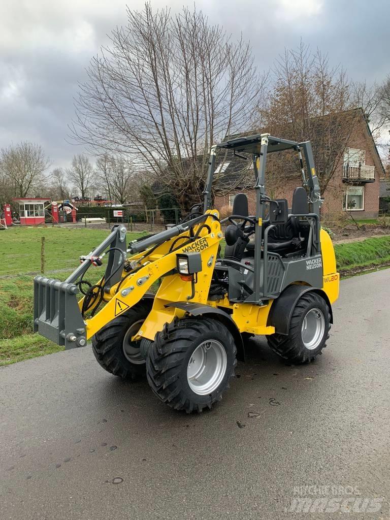 Wacker Neuson WL20 輪胎式裝載機