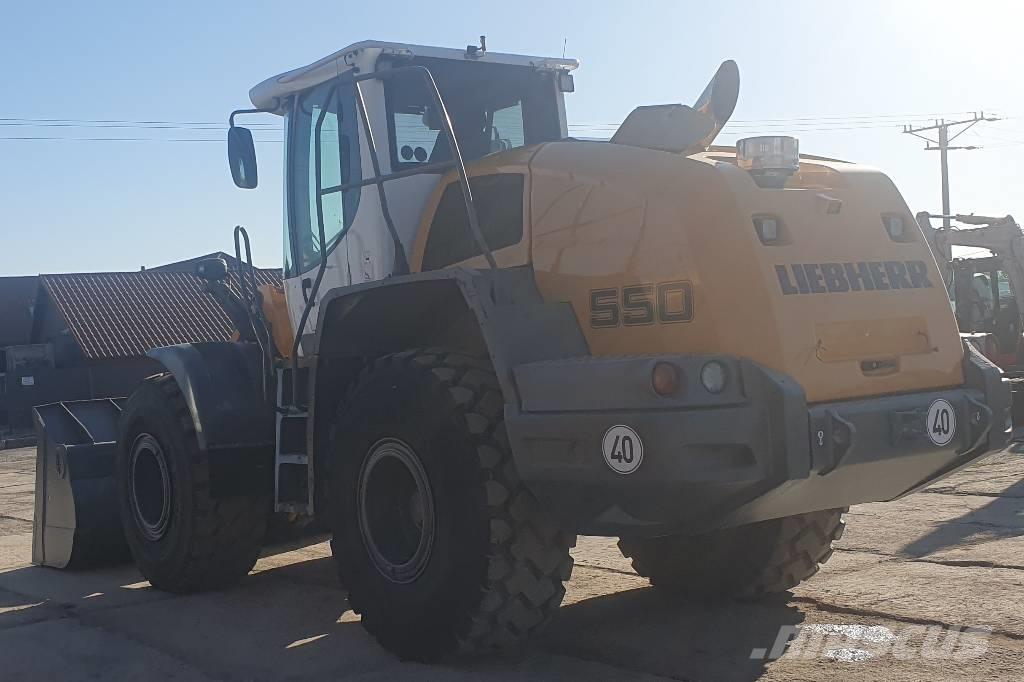 Liebherr L 550 輪胎式裝載機