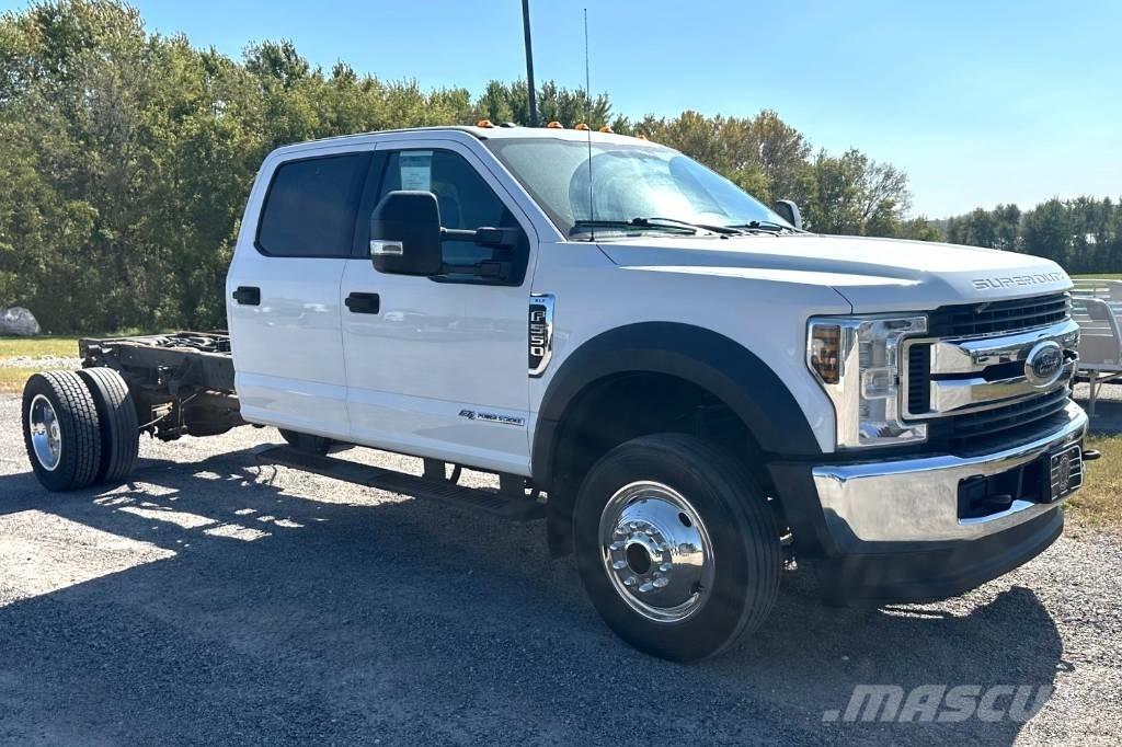 Ford F 550 XLT SD 商用底盤車