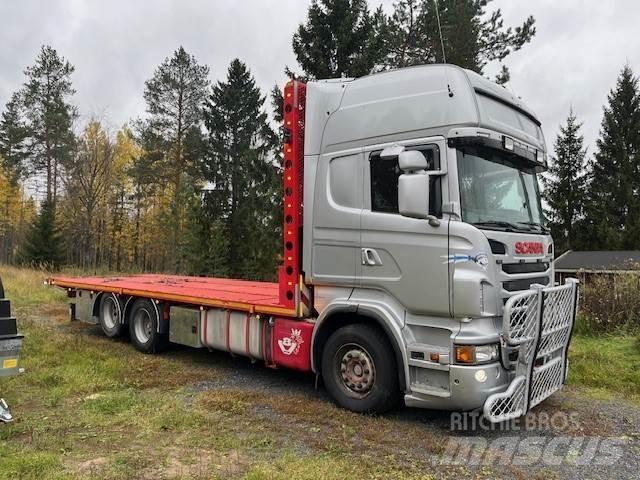 Scania R 560 6*2 平板式/側卸式卡車