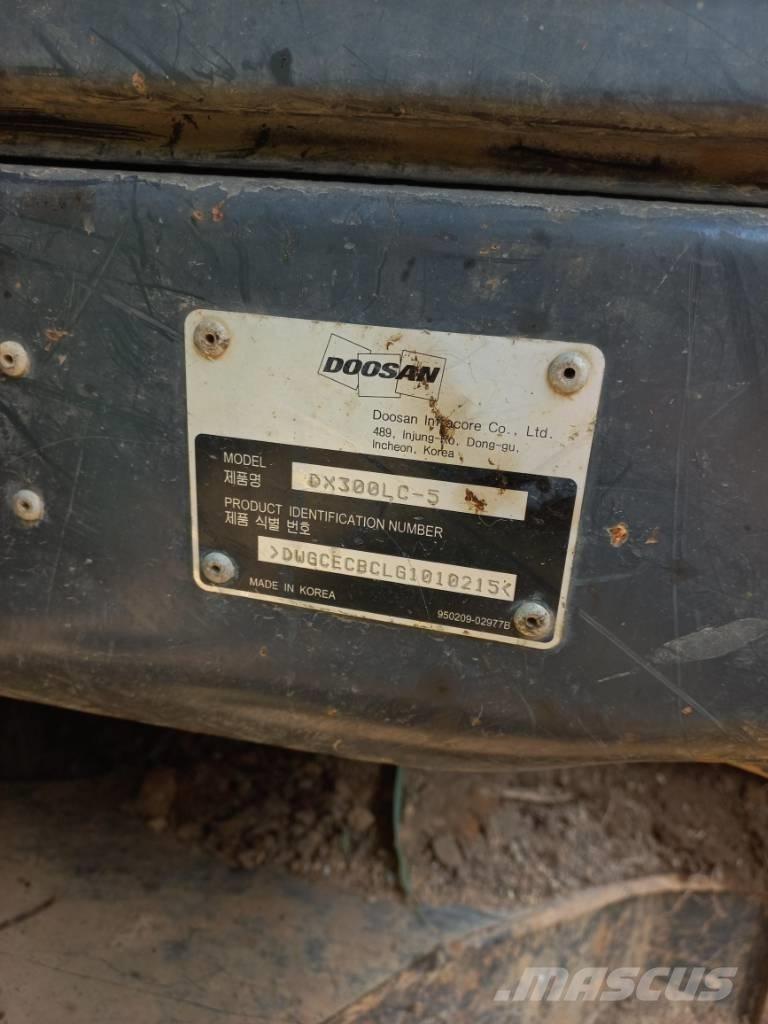 Doosan DX 300 LC-5 履帶式 挖土機/掘鑿機/挖掘機