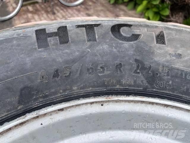 Continental HTC1 輪胎、車輪和輪圈
