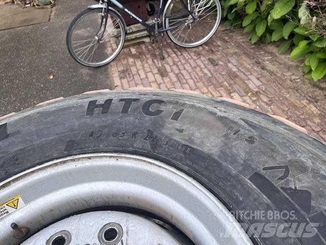 Continental HTC1 輪胎、車輪和輪圈