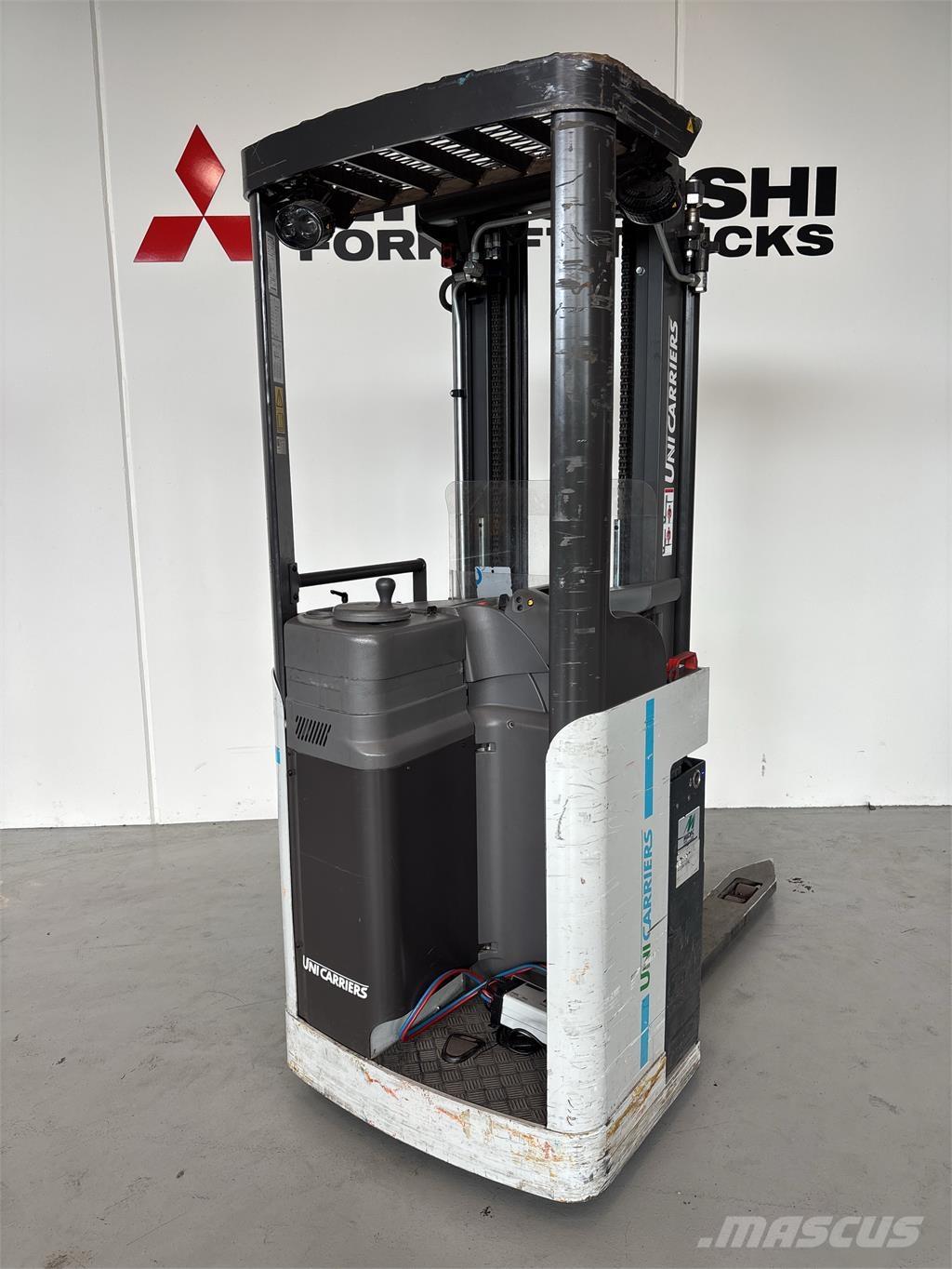 Atlet A160 自走式堆積機