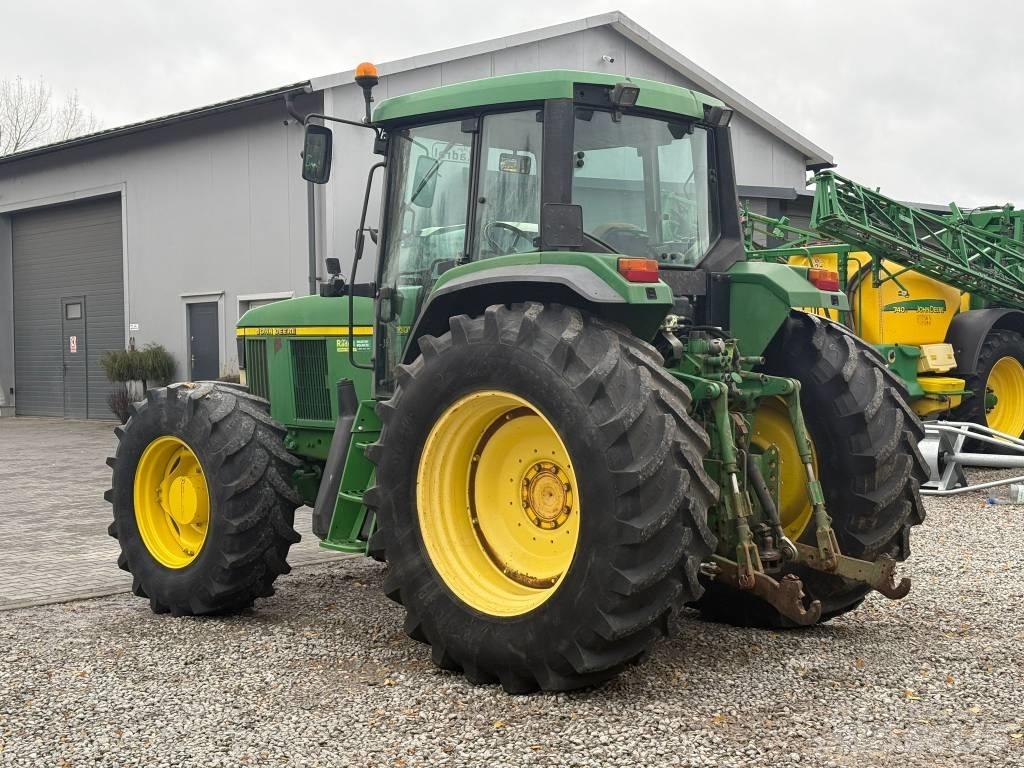 John Deere 6910 曳引機