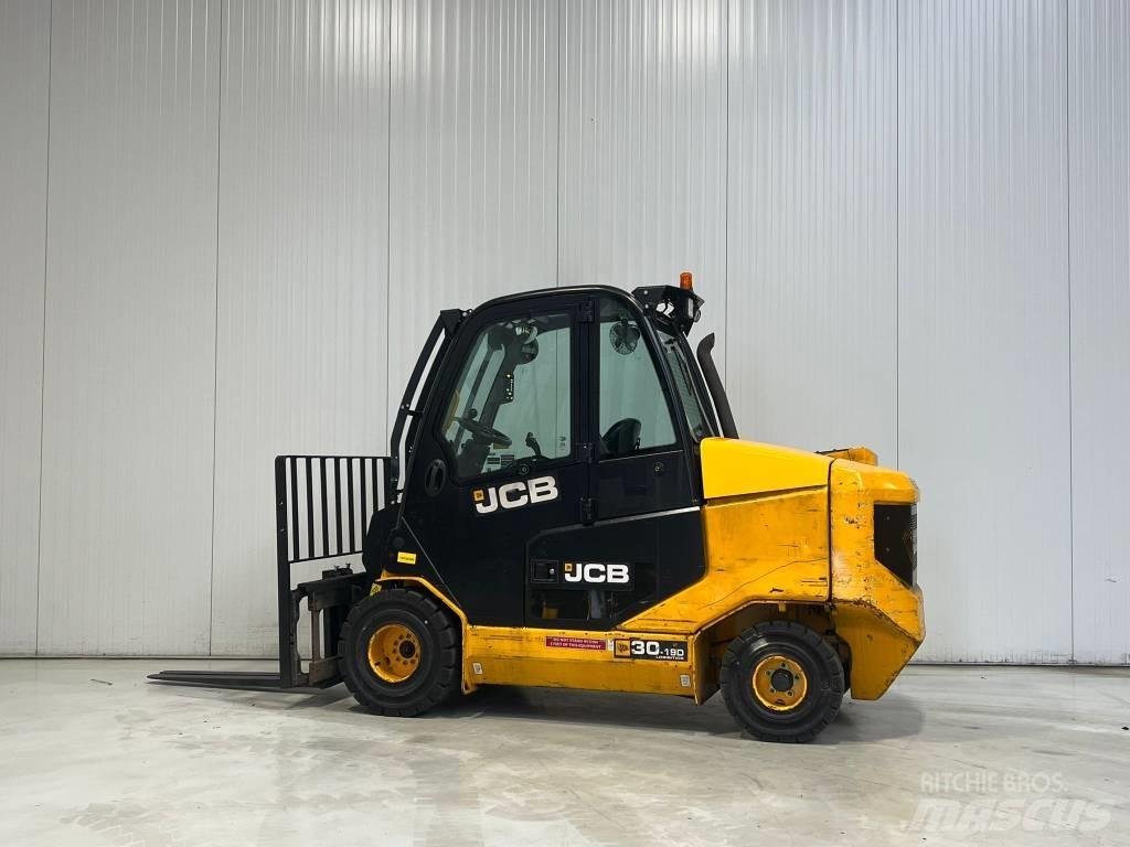 JCB TLT30-19D-2WD 柴油卡車