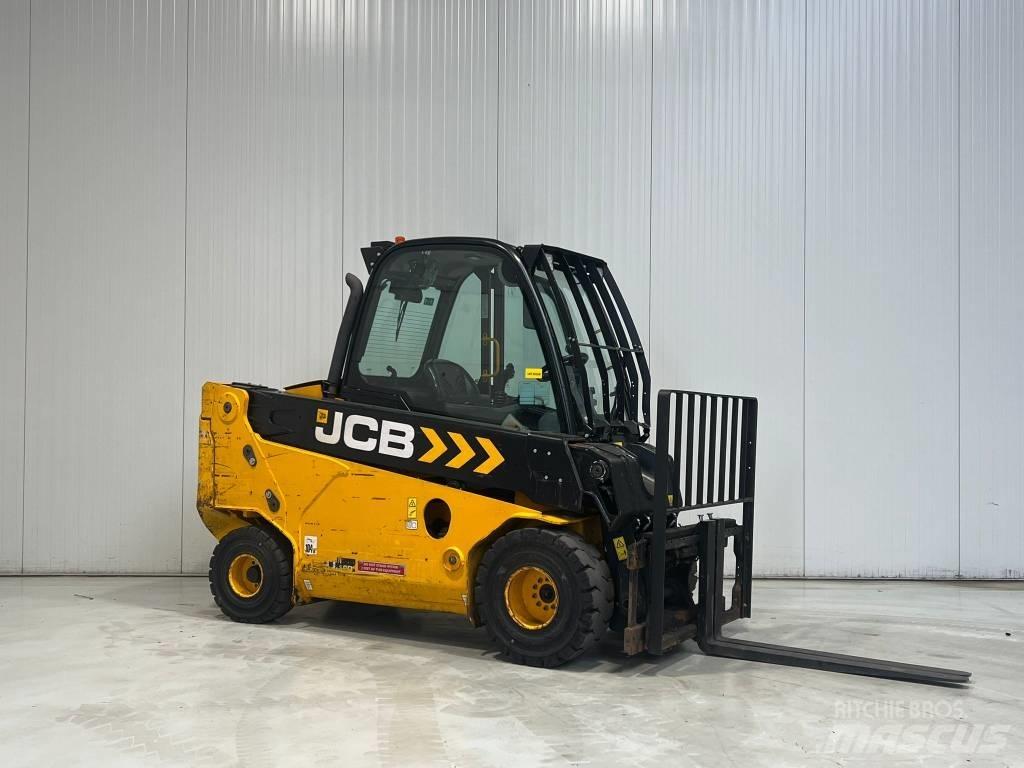 JCB TLT30-19D-2WD 柴油卡車