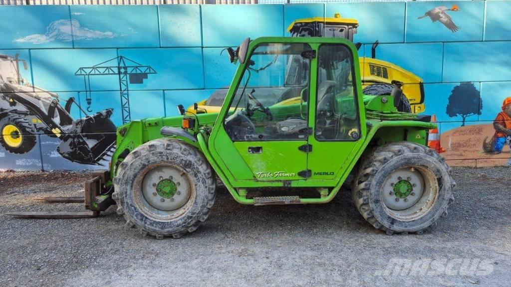 Merlo P 26.6 SP T 伸縮臂操作車