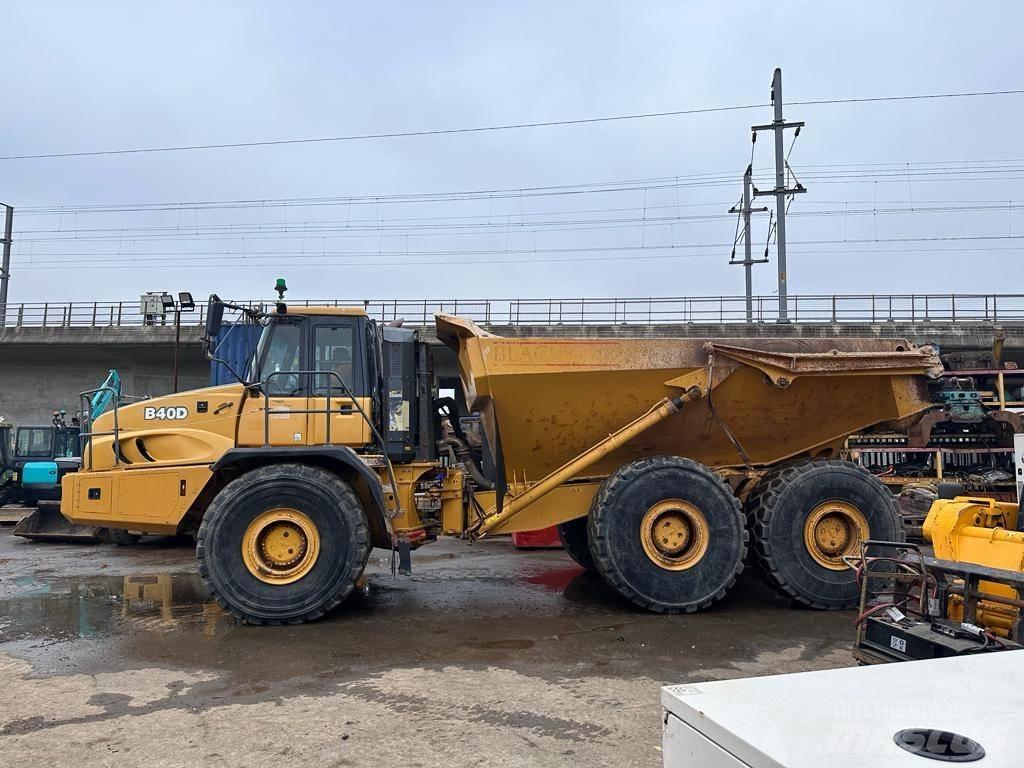 Bell B 40 D 鉸接式起吊車