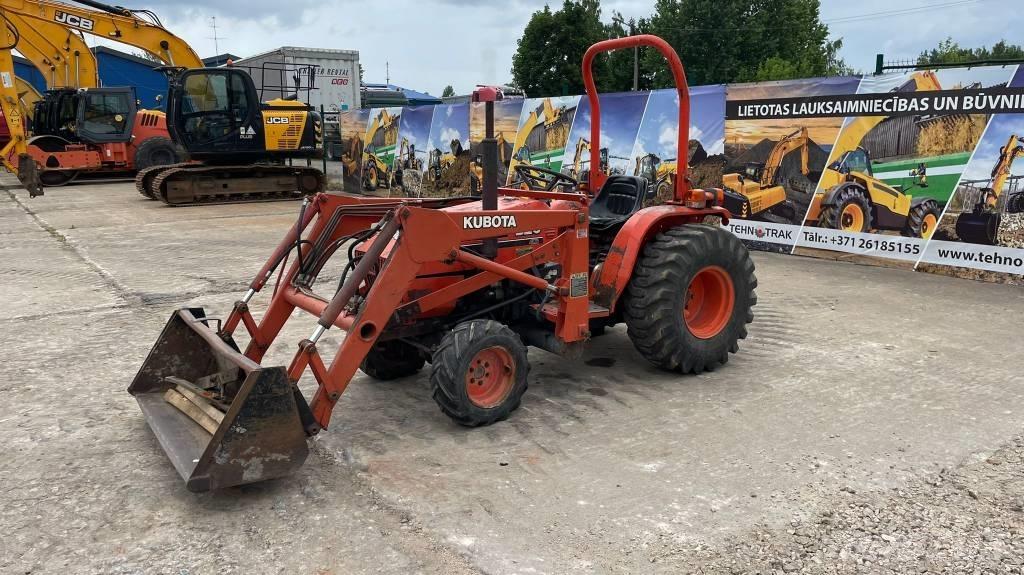 Kubota B 20 曳引機