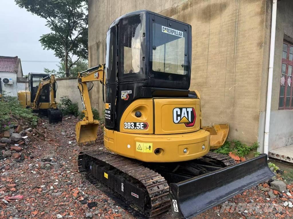 CAT 303.5 E 小型挖土機/掘鑿機<7t(小型挖掘機)